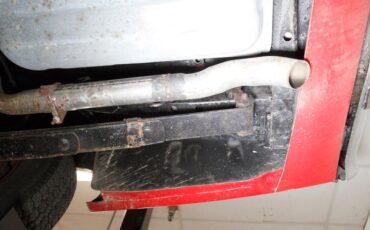 Mercury-Cougar-1973-Bright-Red-White-48