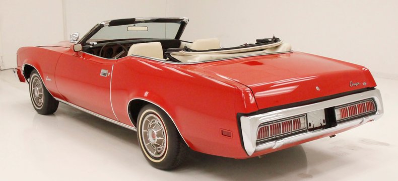Mercury-Cougar-1973-Bright-Red-White-5