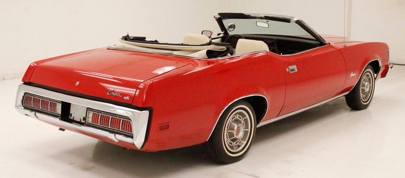 Mercury-Cougar-1973-Bright-Red-White-7