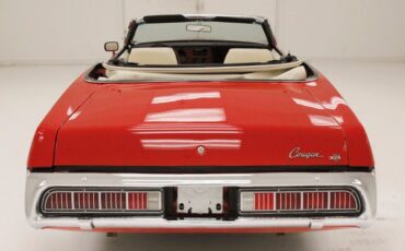 Mercury-Cougar-1973-Bright-Red-White-9