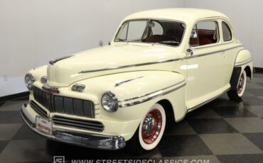 Mercury-Coupe-1946-Light-Yellow-Dark-Red-10