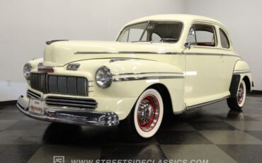 Mercury-Coupe-1946-Light-Yellow-Dark-Red-23