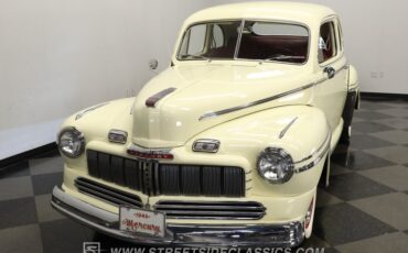 Mercury-Coupe-1946-Light-Yellow-Dark-Red-9