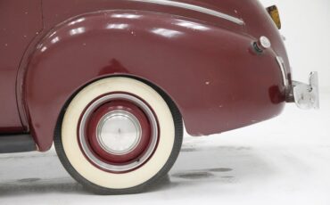 Mercury-Eight-1940-Maroon-Saddle-18