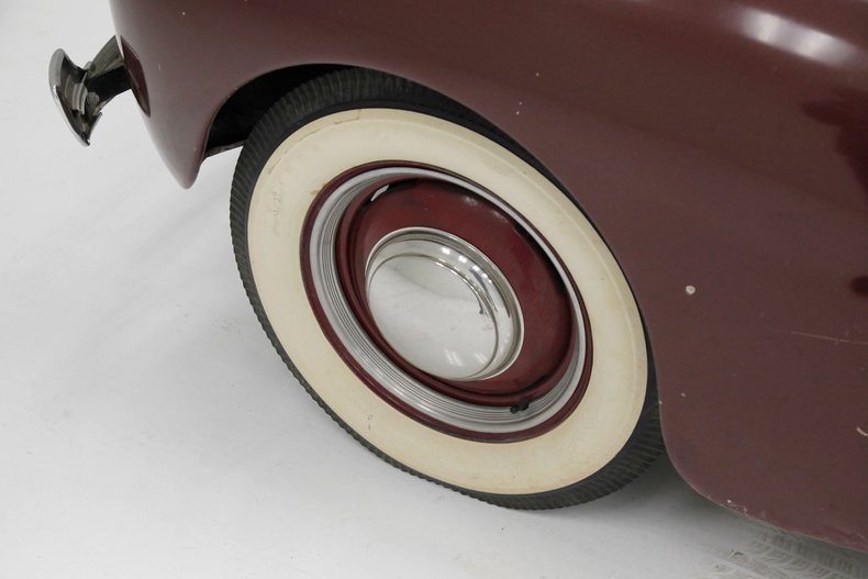 Mercury-Eight-1940-Maroon-Saddle-19