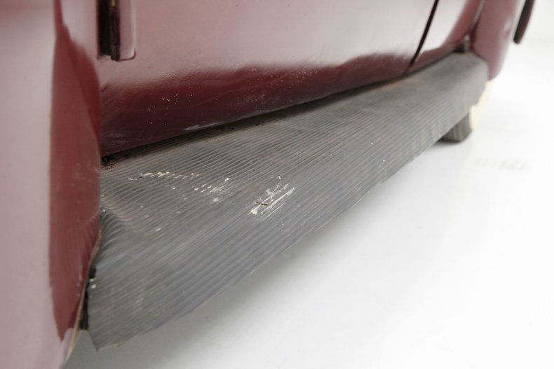 Mercury-Eight-1940-Maroon-Saddle-20