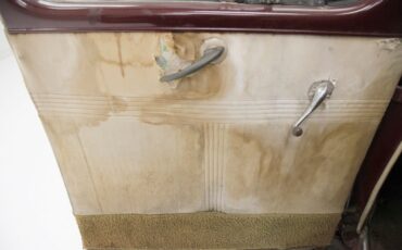 Mercury-Eight-1940-Maroon-Saddle-34