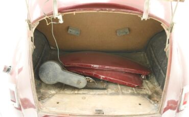 Mercury-Eight-1940-Maroon-Saddle-39