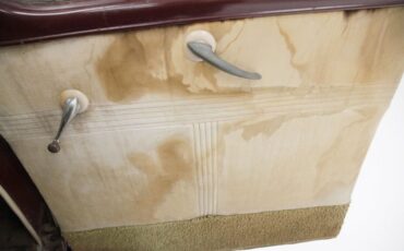 Mercury-Eight-1940-Maroon-Saddle-49