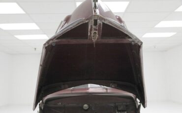 Mercury-Eight-1940-Maroon-Saddle-5