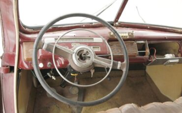 Mercury-Eight-1940-Maroon-Saddle-6