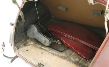 Mercury-Eight-1940-Maroon-Saddle-8