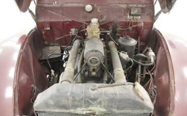 Mercury-Eight-1940-Maroon-Saddle-9