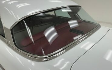 Mercury-Monterey-1953-White-Maroon-25