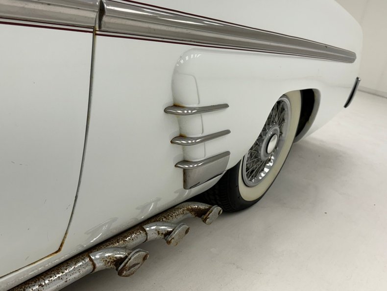 Mercury-Monterey-1953-White-Maroon-26