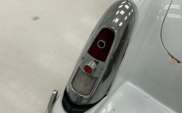 Mercury-Monterey-1953-White-Maroon-27