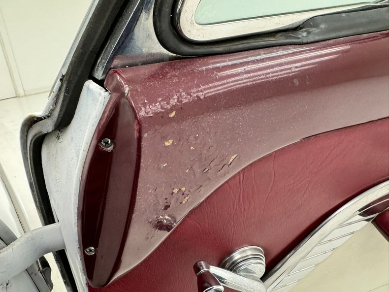 Mercury-Monterey-1953-White-Maroon-4