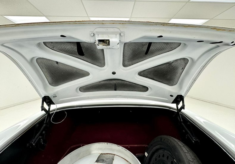 Mercury-Monterey-1953-White-Maroon-41