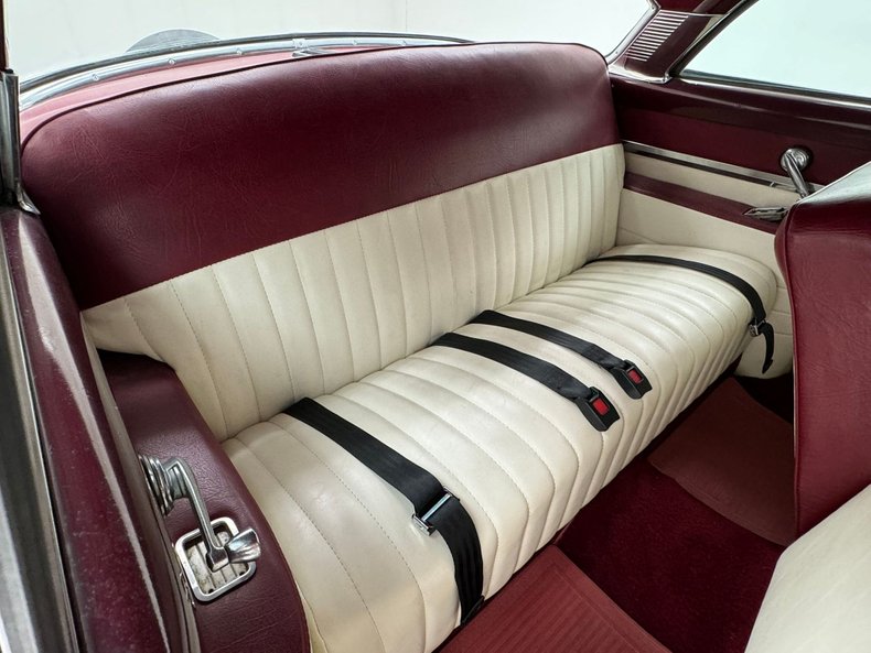 Mercury-Monterey-1953-White-Maroon-48
