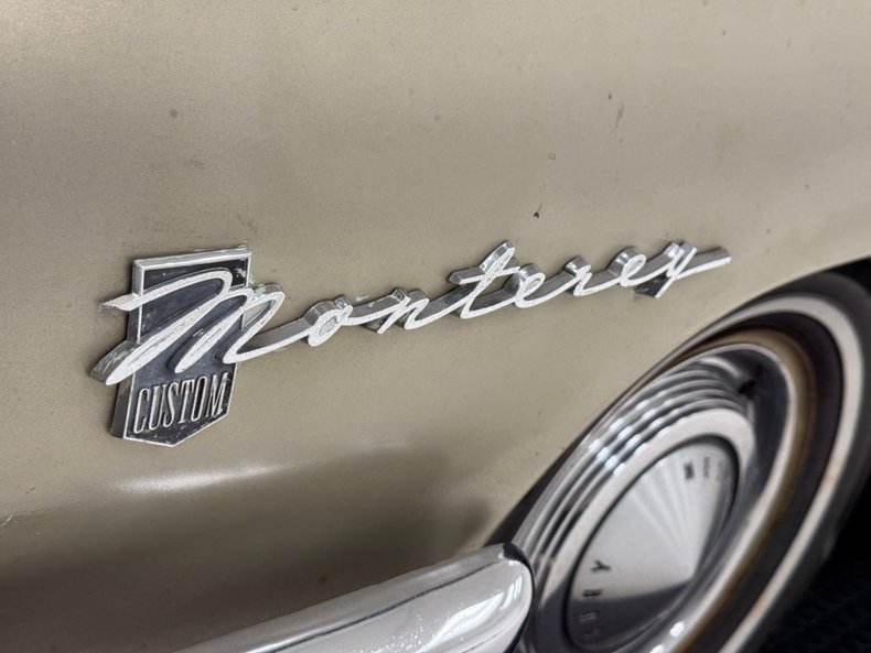 Mercury-Monterey-1963-Castilllian-Gold-Gold-23