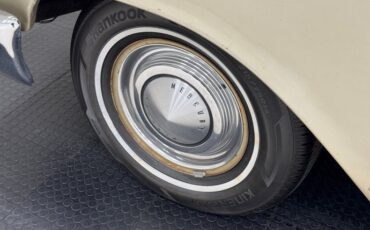 Mercury-Monterey-1963-Castilllian-Gold-Gold-24