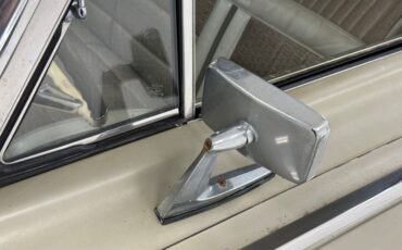 Mercury-Monterey-1963-Castilllian-Gold-Gold-26