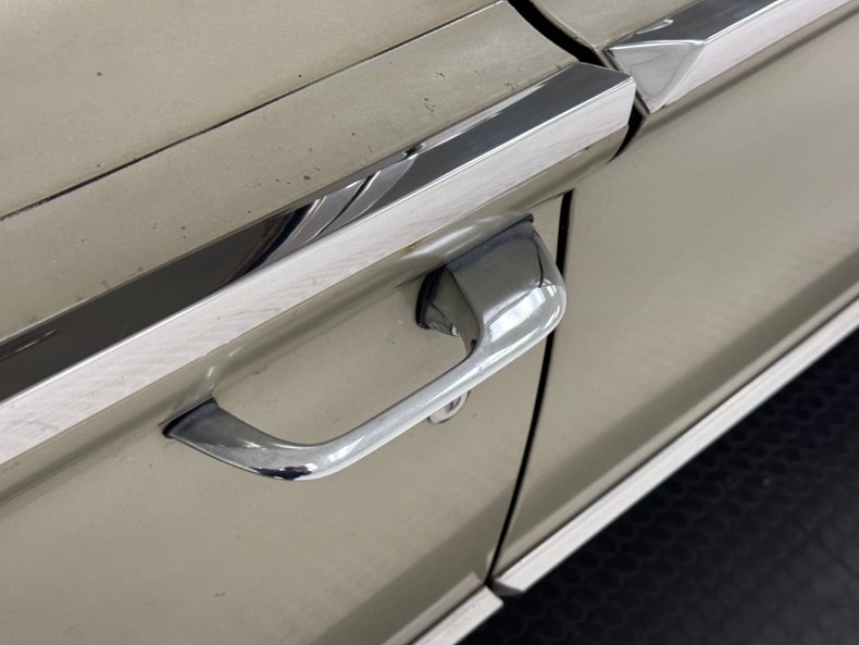 Mercury-Monterey-1963-Castilllian-Gold-Gold-27