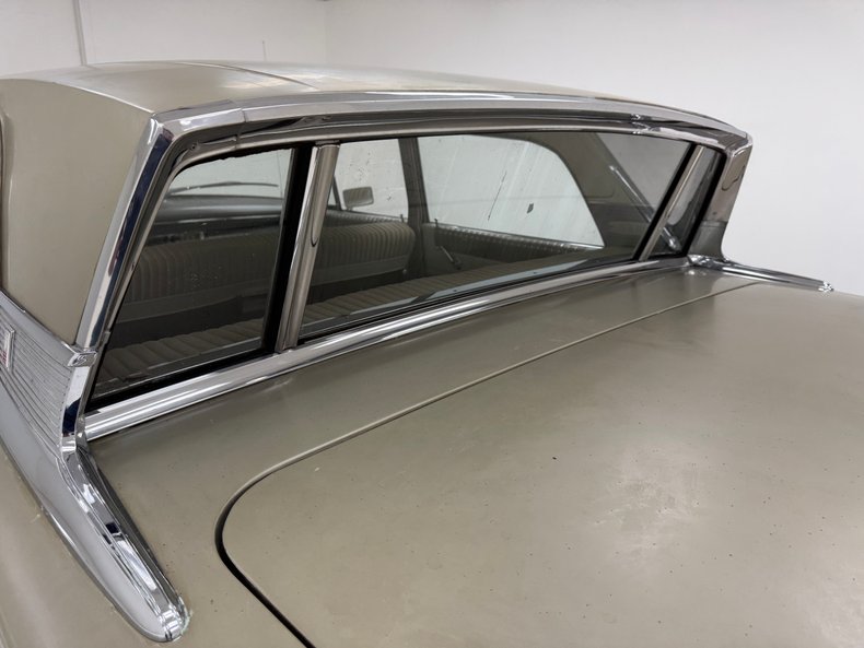 Mercury-Monterey-1963-Castilllian-Gold-Gold-29