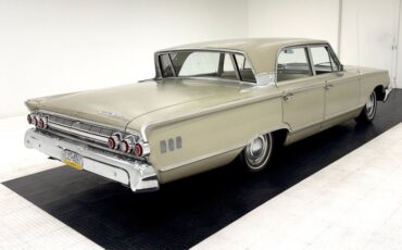 Mercury-Monterey-1963-Castilllian-Gold-Gold-3
