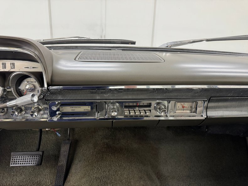 Mercury-Monterey-1963-Castilllian-Gold-Gold-42