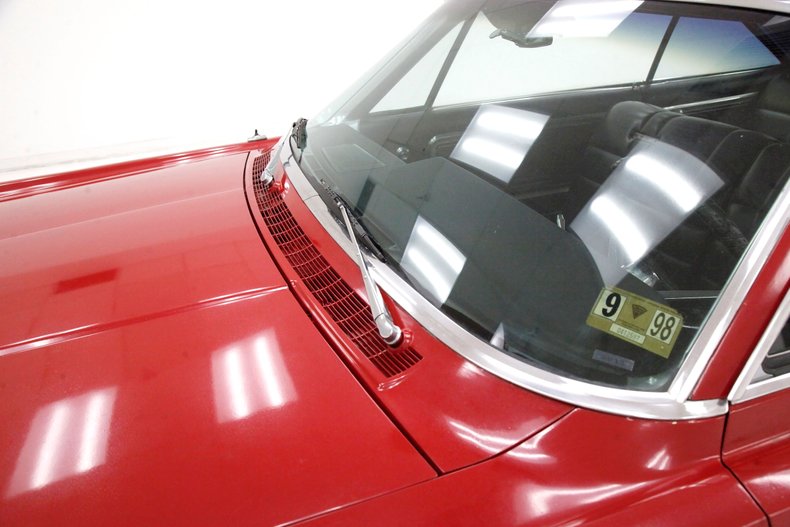 Mercury-Park-lane-1965-Cardinal-Red-Black-21