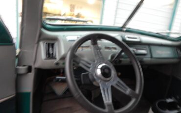 Mercury-sedan-1940-custom-5