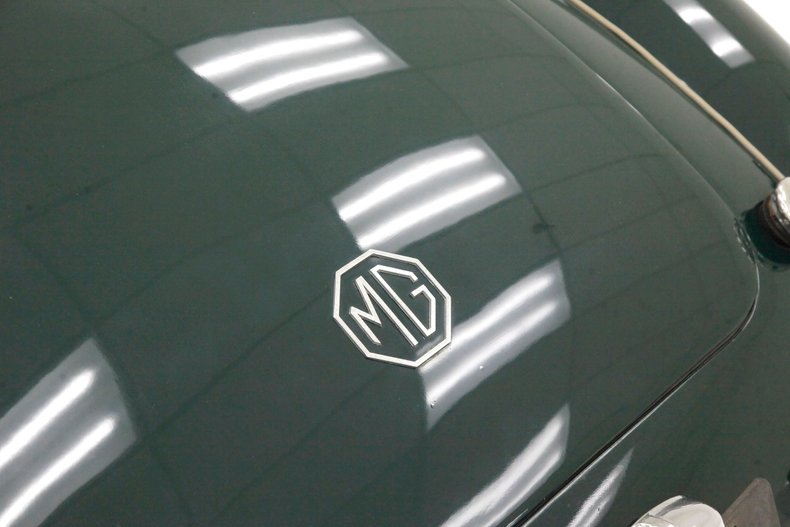 Mg-Mga-1958-British-Racing-Green-Black-28