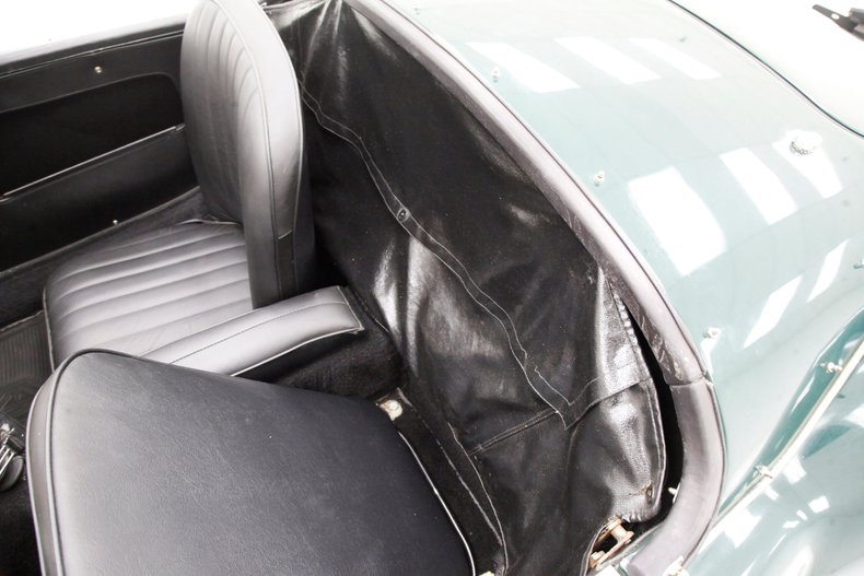 Mg-Mga-1958-British-Racing-Green-Black-49