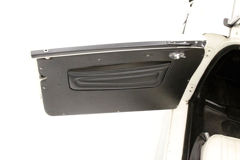 Mg-Mga-1958-Old-English-White-Black-14