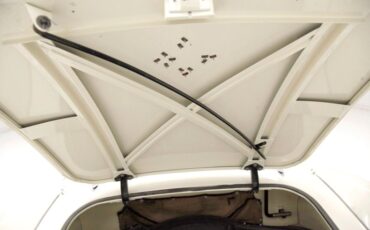 Mg-Mga-1958-Old-English-White-Black-2