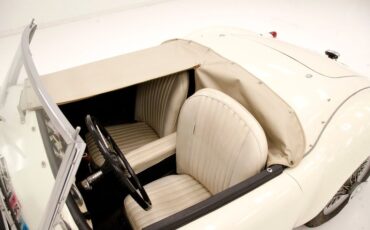 Mg-Mga-1958-Old-English-White-Black-21