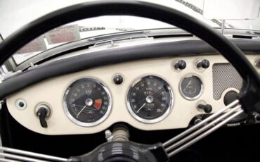 Mg-Mga-1958-Old-English-White-Black-30