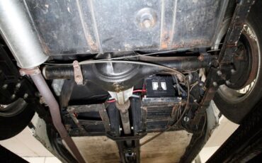 Mg-Mga-1958-Old-English-White-Black-42