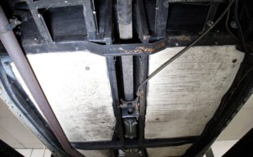 Mg-Mga-1958-Old-English-White-Black-44