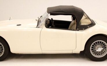 Mg-Mga-1958-Old-English-White-Black-5
