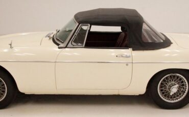 Mg-Mgb-1964-Old-English-White-Red-1