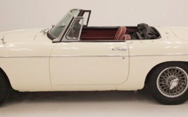 Mg-Mgb-1964-Old-English-White-Red-3