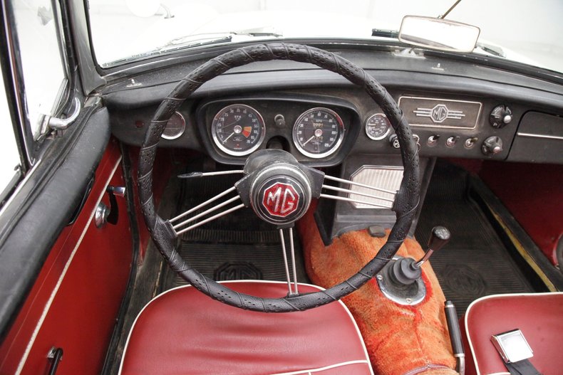 Mg-Mgb-1964-Old-English-White-Red-33