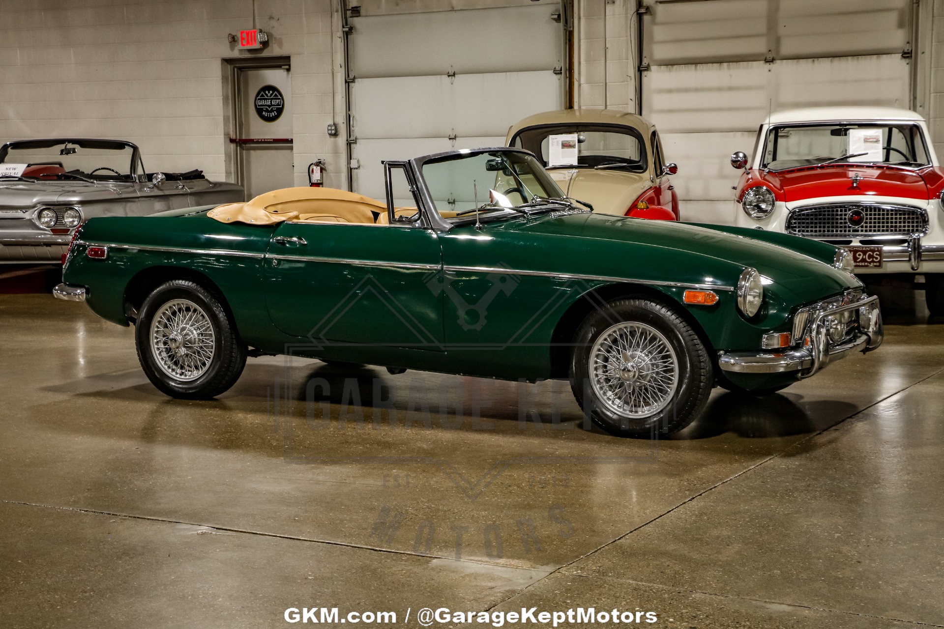 Mg-Mgb-1970-Green-BeigeTan-16