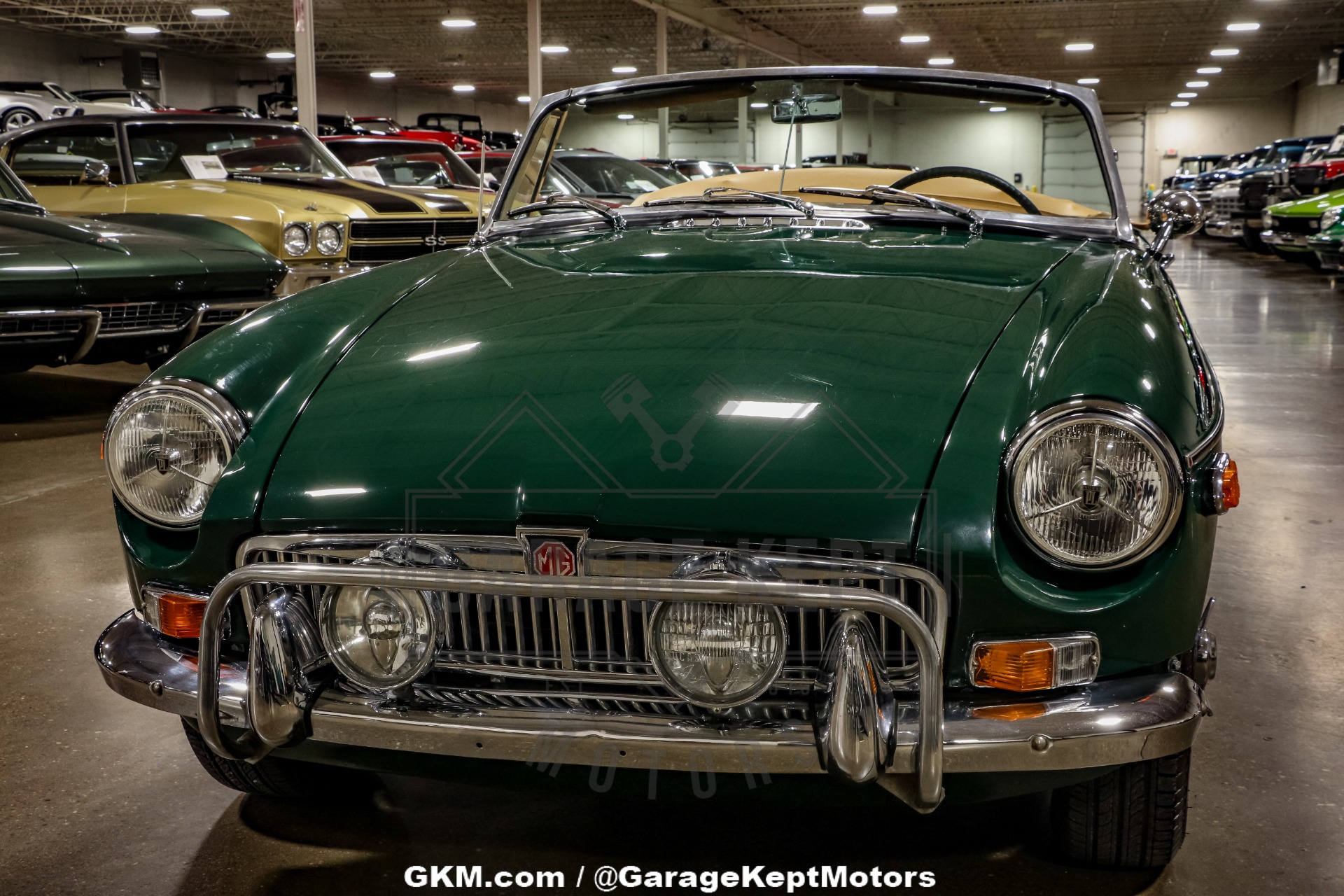 Mg-Mgb-1970-Green-BeigeTan-32