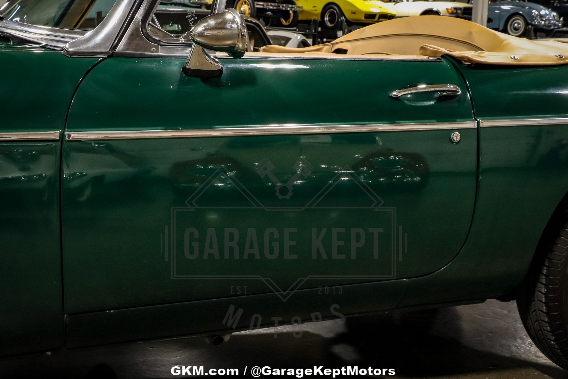 Mg-Mgb-1970-Green-BeigeTan-43