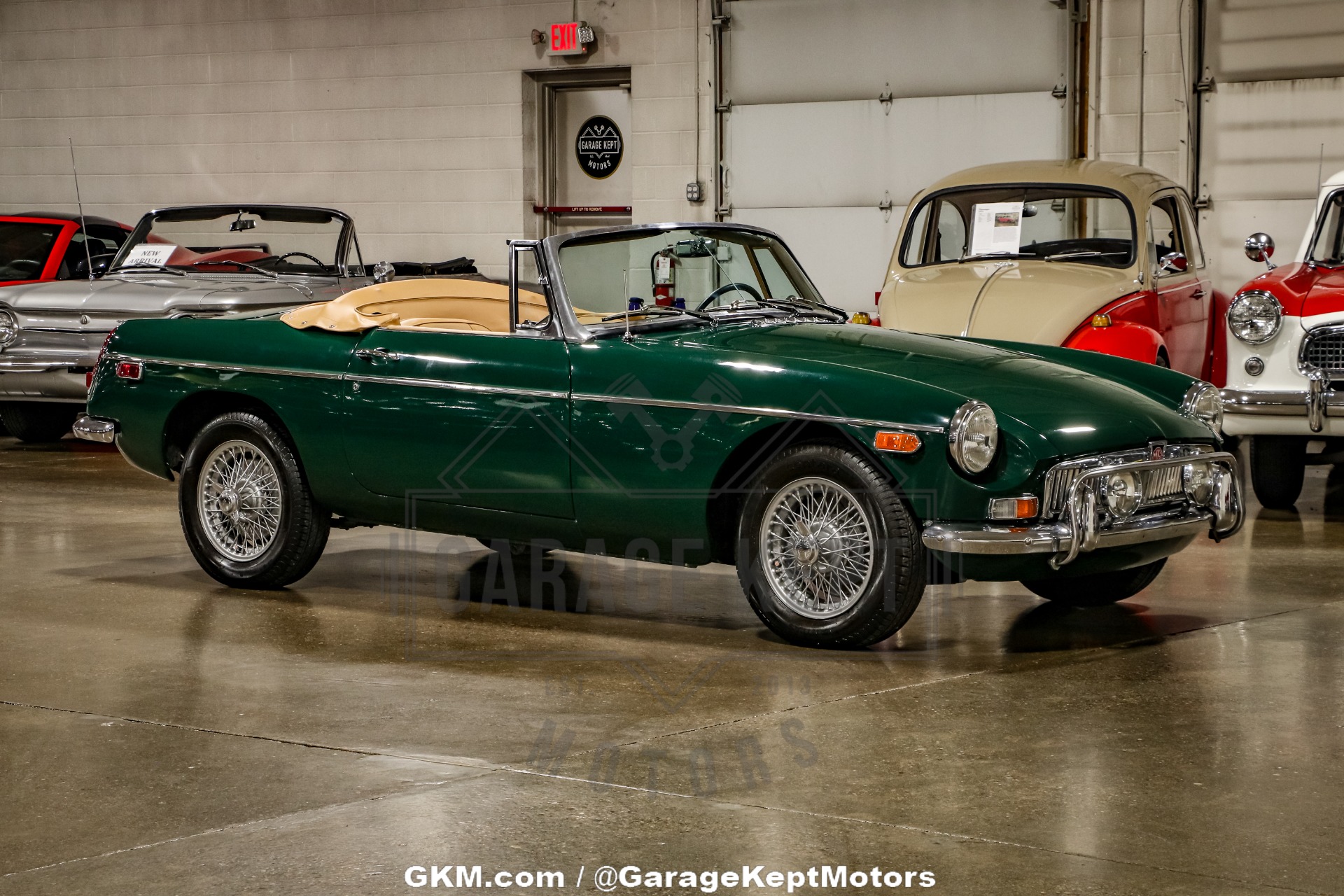 Mg-Mgb-1970-Green-BeigeTan-7