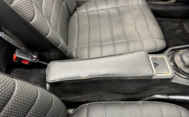 Mg-Mgb-1977-Damask-Red-Black-13