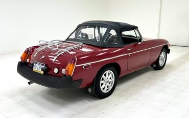 Mg-Mgb-1977-Damask-Red-Black-18